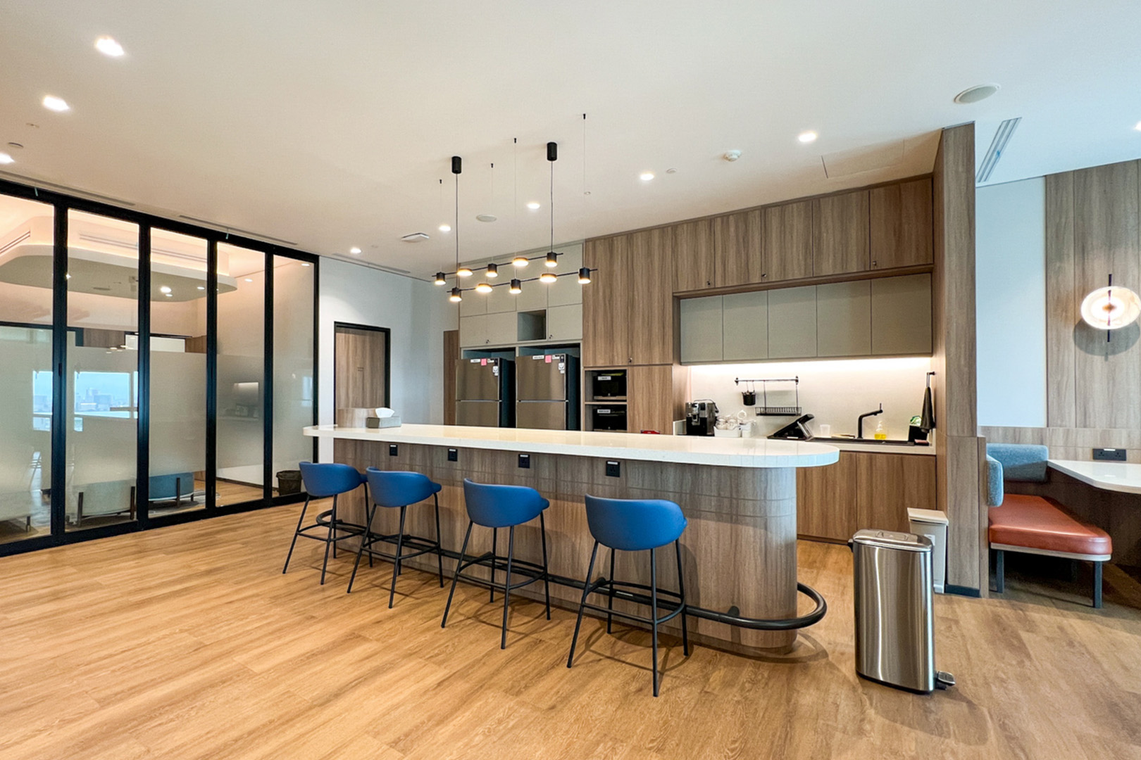 ASCOTT-8